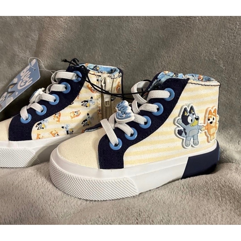 Children's Bluey High Top Sneakers, Sz 5